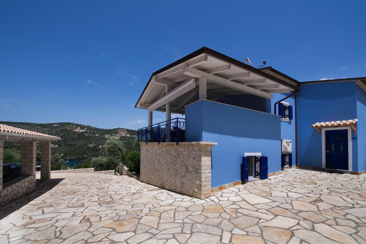 Villas Amantea- Four Villas With Big Pool And Infinity Pool シヴォタ エクステリア 写真