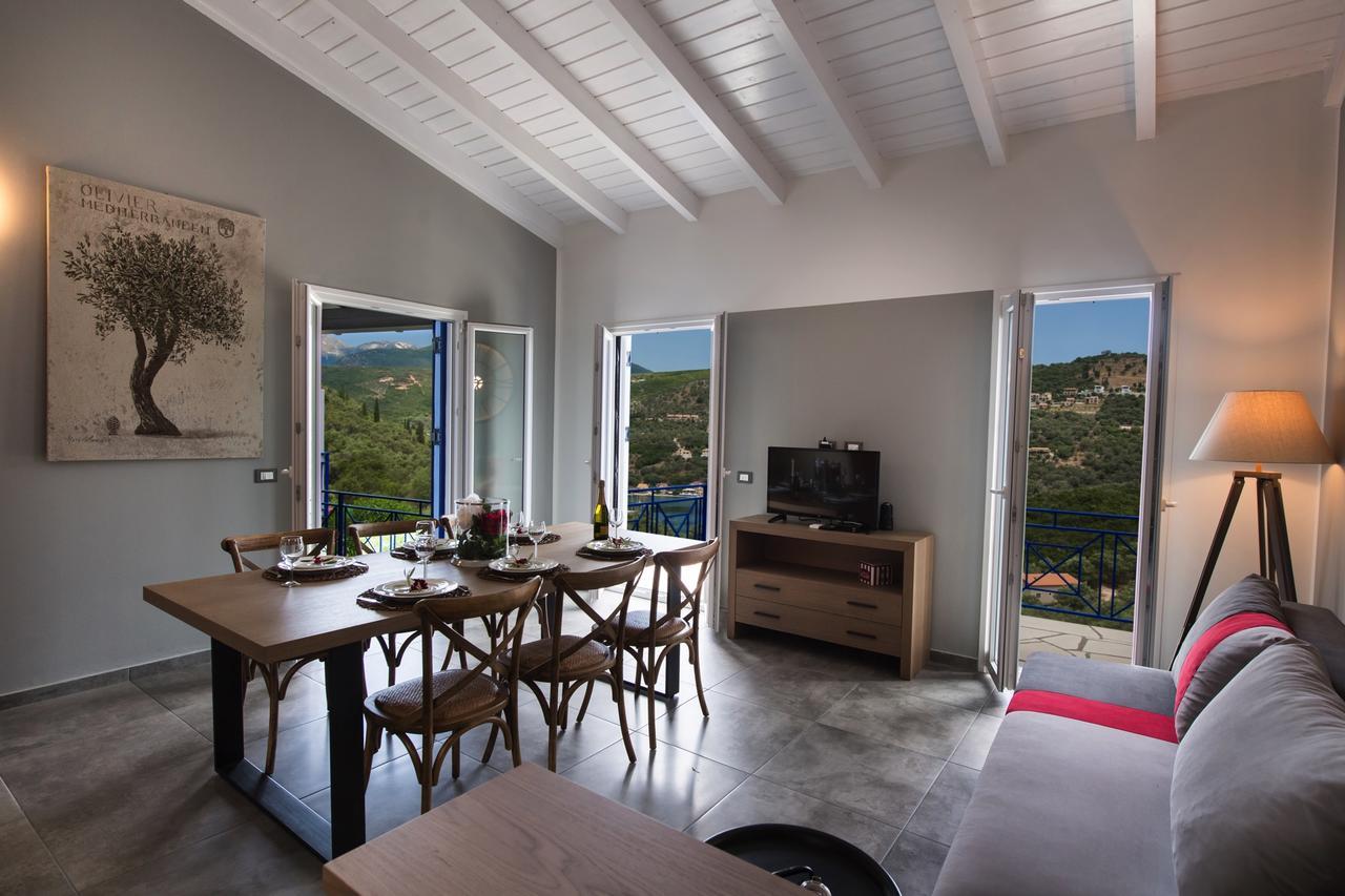 Villas Amantea- Four Villas With Big Pool And Infinity Pool シヴォタ エクステリア 写真